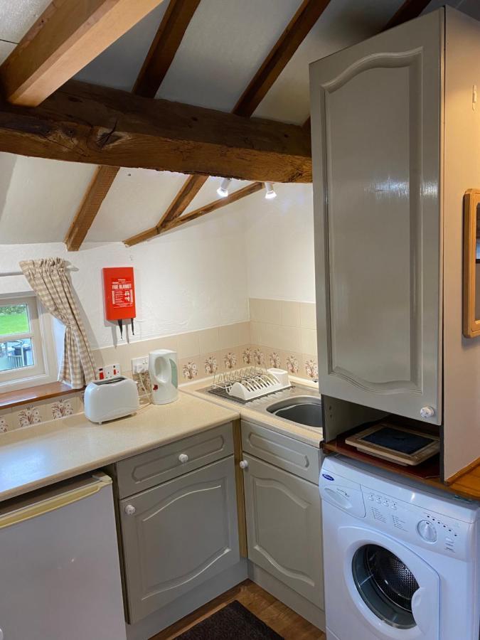 Bank Farm Cottages Нантвич Экстерьер фото